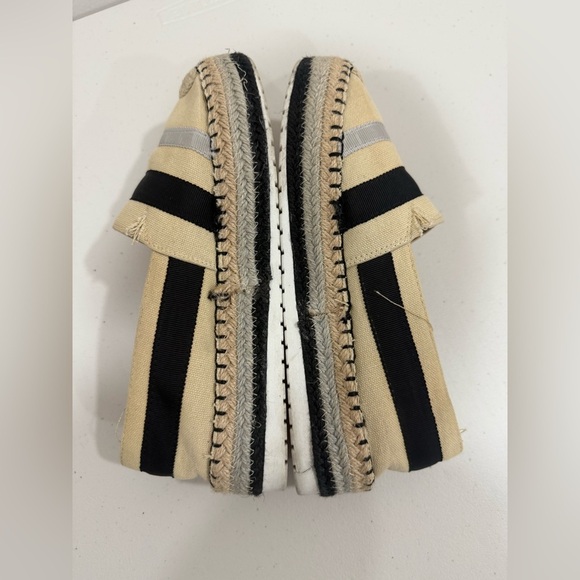 GoGo Shoes Womens Striped Espadrille Size 9,5 (40) - Picture 1 of 6